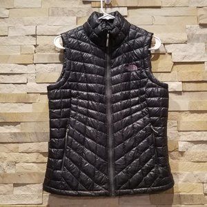 The North Face Womens Small Thermoball Puffer Vest Nano Puff Bubble Black Jacket